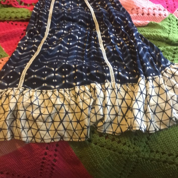 Long, blue dress - Picture 4 of 6